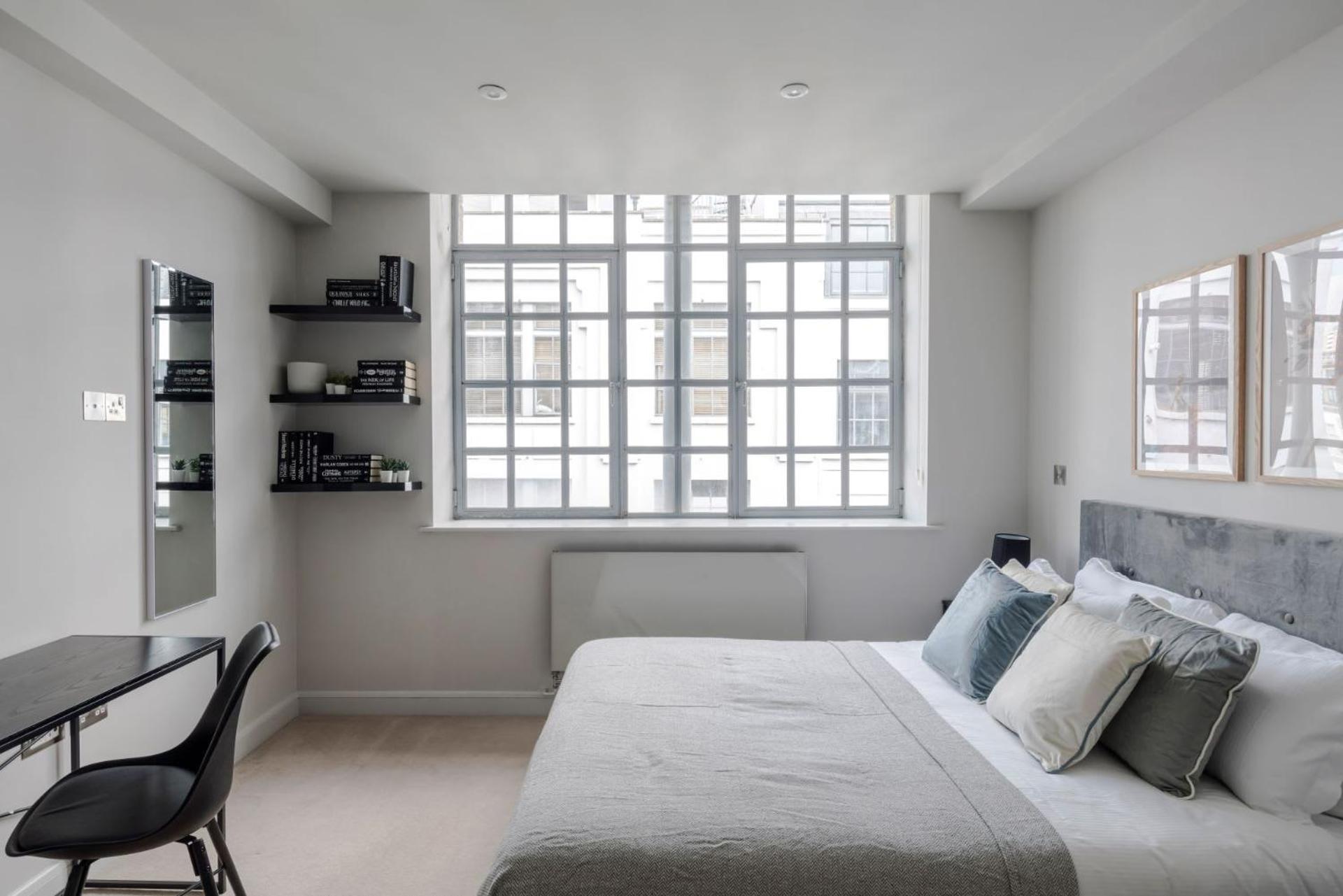 London'S Calling - Farringdon - By Frankie Says Esterno foto